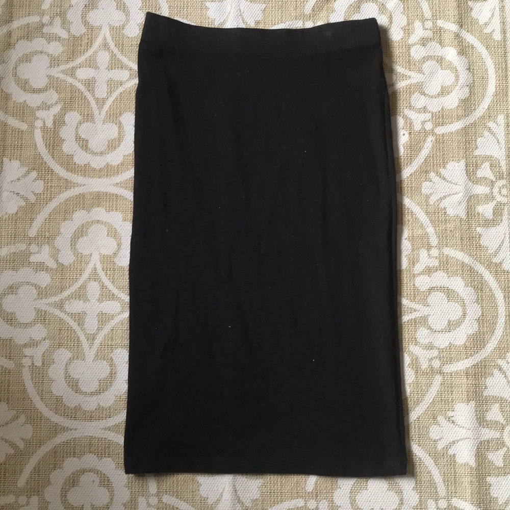 Stretch Pencil Skirt